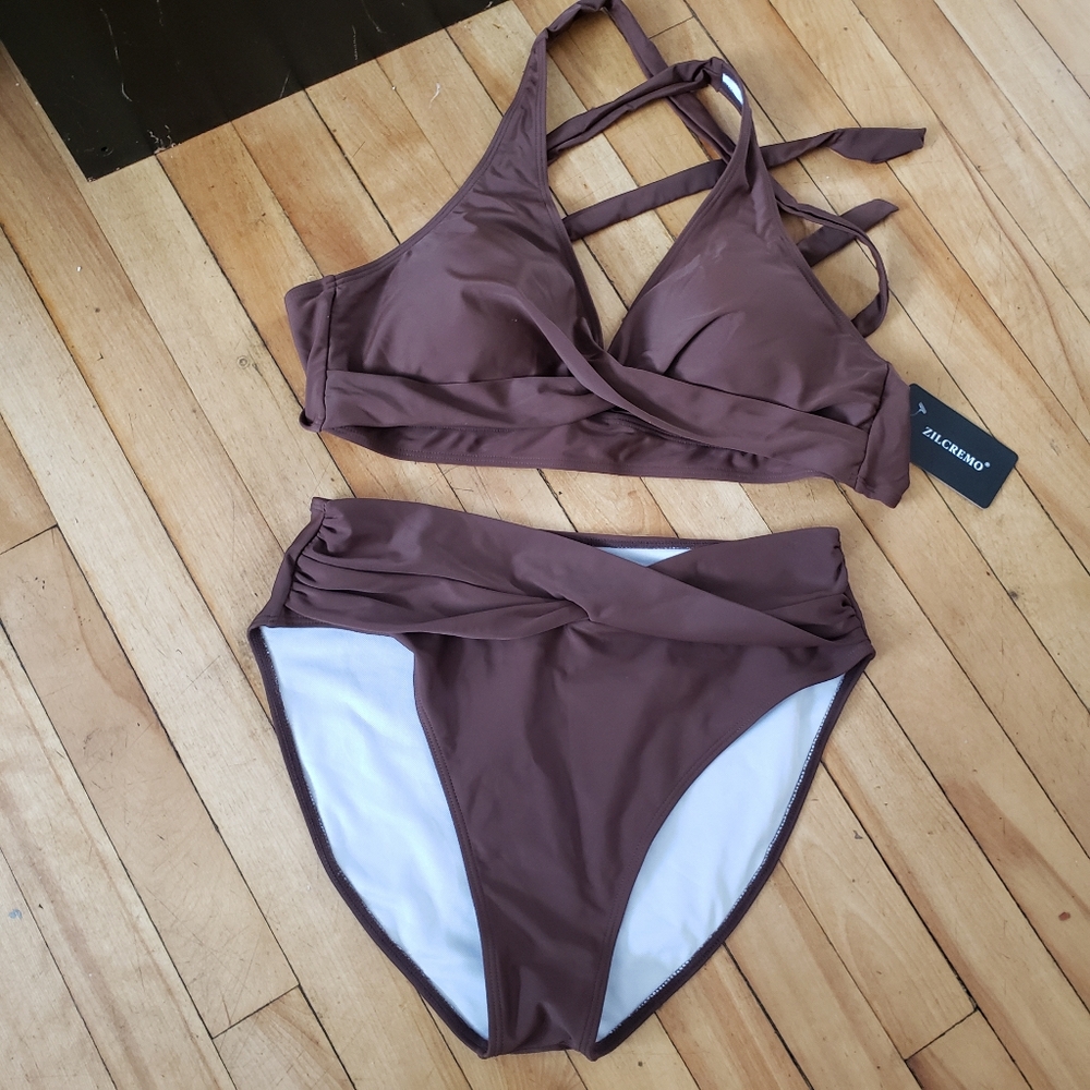 ZILCREMO BNWT Halter Top /Crossed Back , HR Bikini Set - Brown L